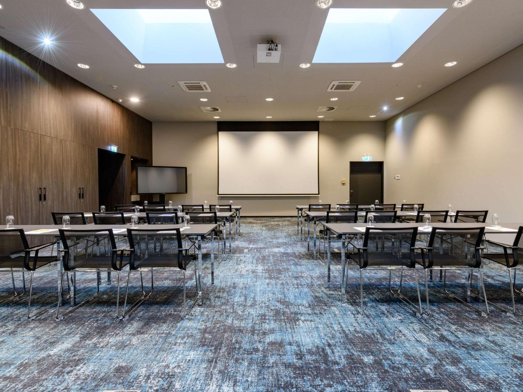 Hotel Novotel Zentrum 4*